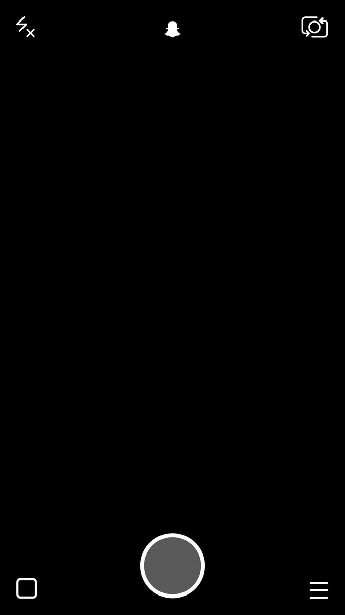 ChyMarie89's tweet photo. @snapchatsupport keeps freezing on this screen? I've tried resetting my phone turning wifi and data on and off https://t.co/IQLMe6KaPS