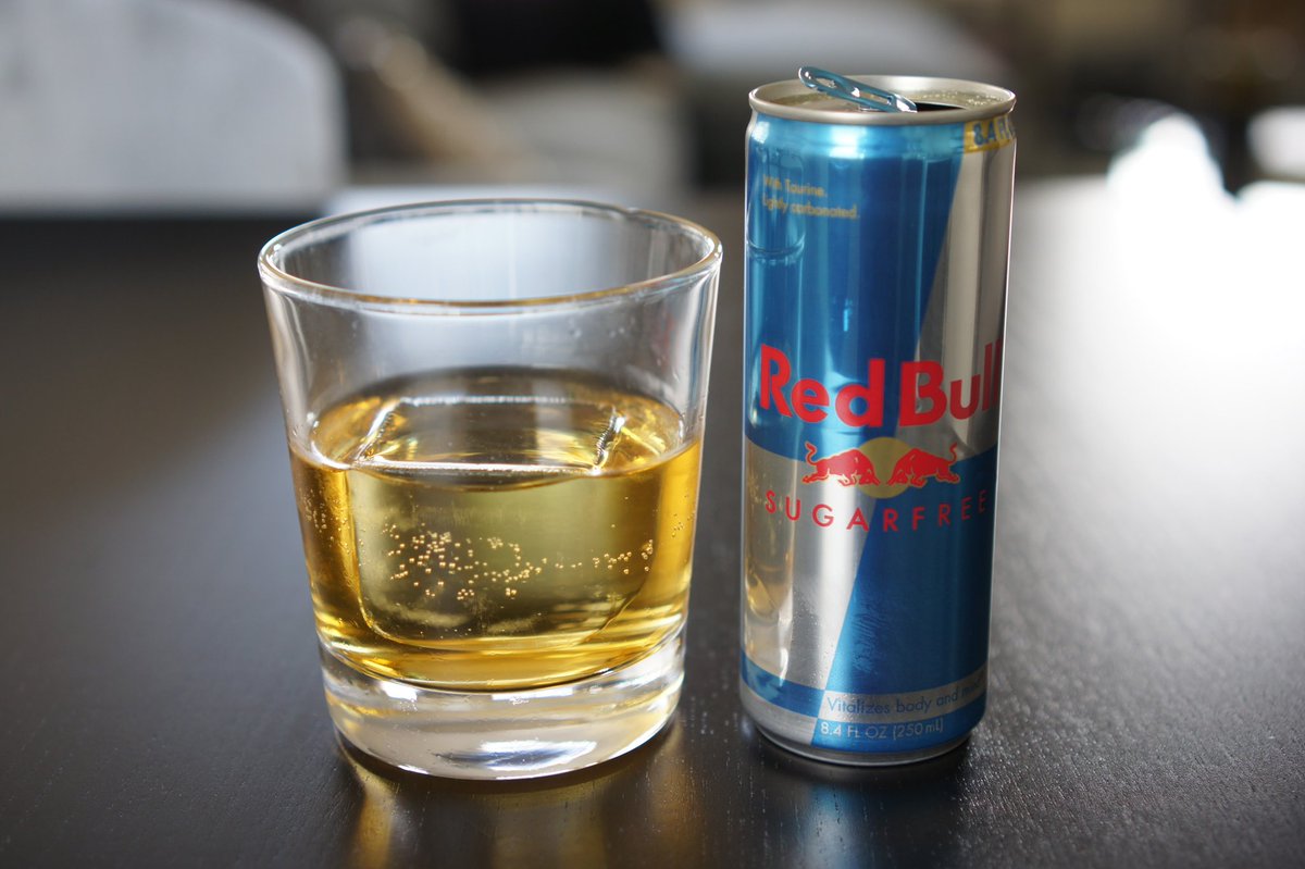 truecubes's tweet image. CLEARLY a perfect combination. #clearice #givesyouwings #perfectcubes