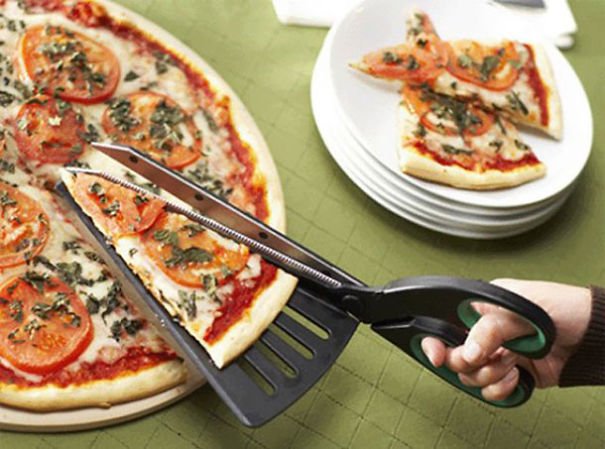 ForHomeUse's tweet image. These pizza scissors are so handy! #foodpic #pizza