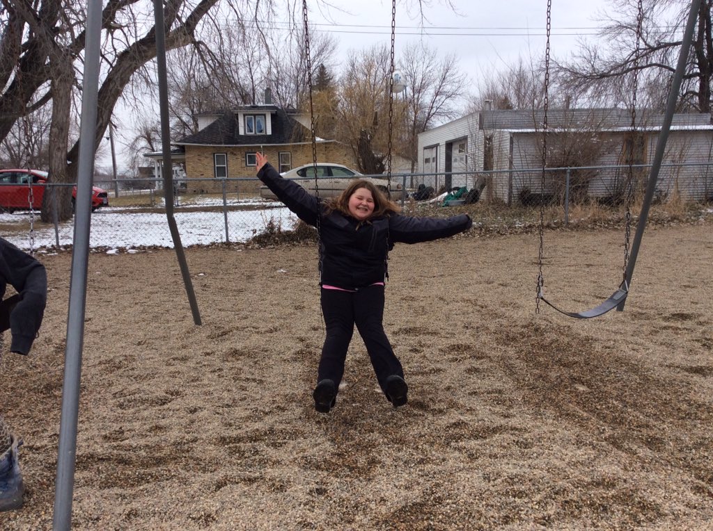 vetters_voices's tweet photo. We are outside at an extra recess by Mataya #flyhighfri #KidsDeserveIt https://t.co/LvwfyftrGo