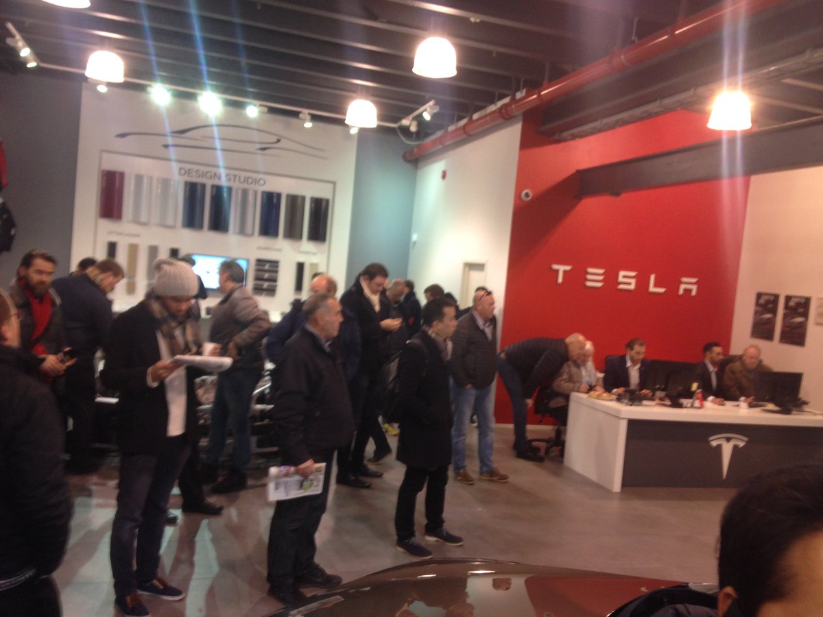 GoForWA's tweet photo. One step closer my goal! Tesla deposit paid with affiliate commissions! https://t.co/nqLvcFkYxr #tesla #TeslaModel3 https://t.co/172Z4sd1Rl