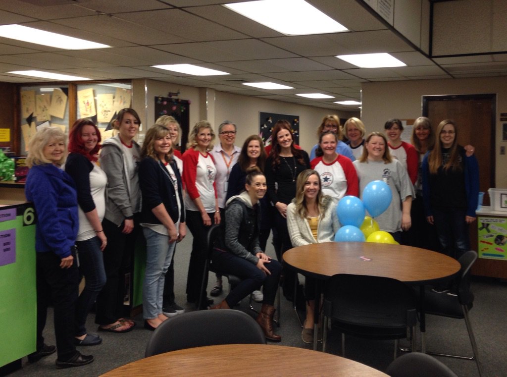 The faculty of <a href="/GraniteGrizz/">Hamad VP7</a> celebrating 2016 Teacher of the Year. Congratulations Ms. Smith!