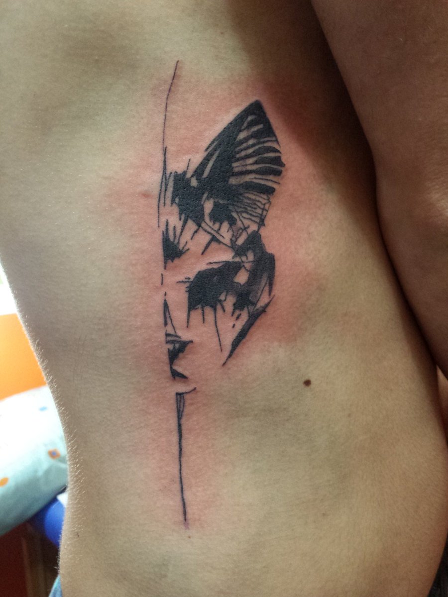 JR_TATTOO's tweet photo. Lindo gatito https://t.co/pH1FjJKr4W