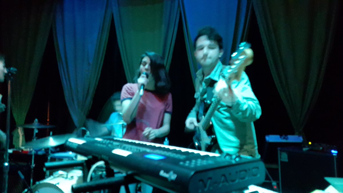 TraciJames1's tweet photo. Thanks for a great show last night @TheGCBand you guys were awesome. https://t.co/666Ps2GbLo