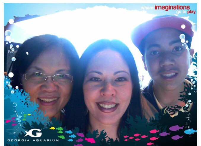 ChristyRenee's tweet photo. Fun @GeorgiaAquarium #fintasticfun https://t.co/LvnpuSWeO1