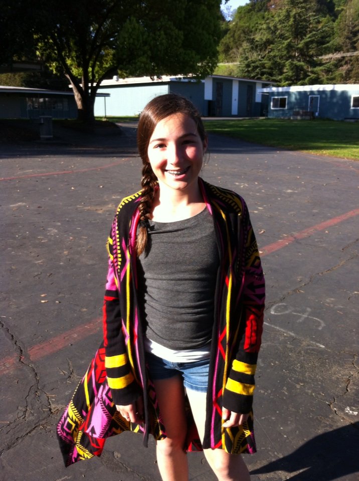 Meet Kensie, 5th grade just set the JSE record w 62 push-ups! @KirshenScience <a href="/KKirshen/">Keelan Kirshen</a> <a href="/jseroadrunners/">John Swett Elementary</a>