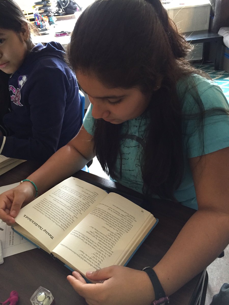 MissSchafman's tweet photo. #learninginaction https://t.co/t3RKHHGYwT