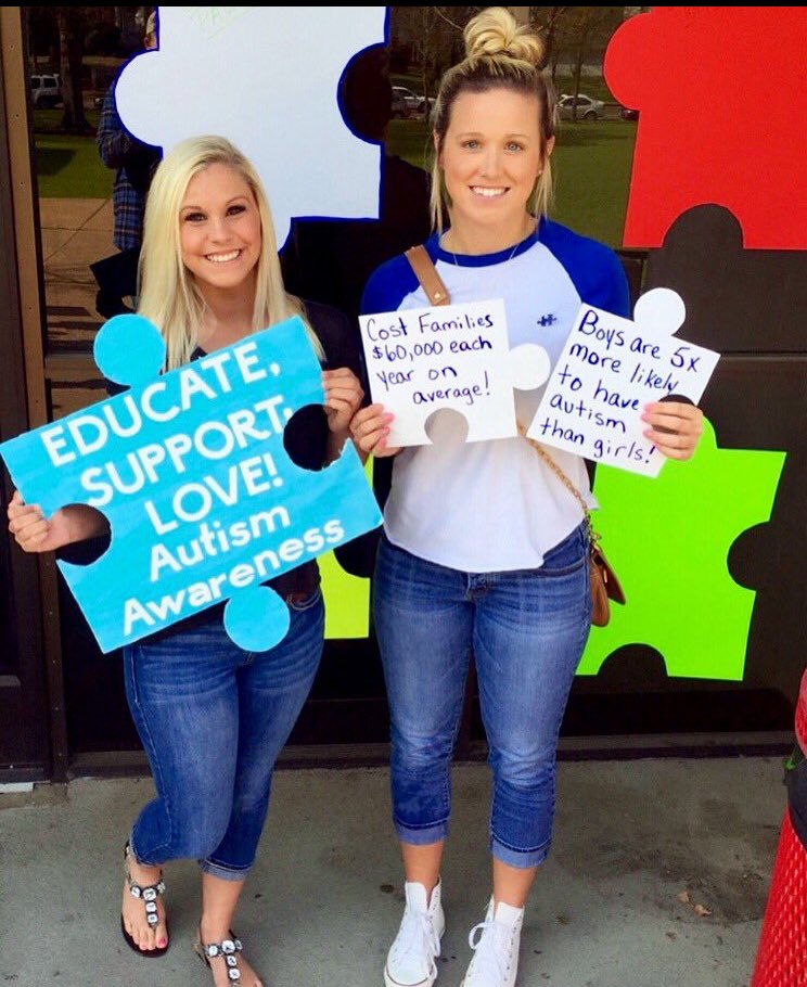 LifeAtUTS's tweet photo. Autism Awareness๐ #MMCBlue https://t.co/3RgUAh1E7p