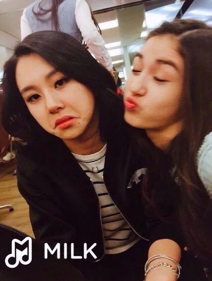 [트와이스] [IOI] 영상통화하며 눈에 꿀떨어지는 채영♡소미 | 인스티즈