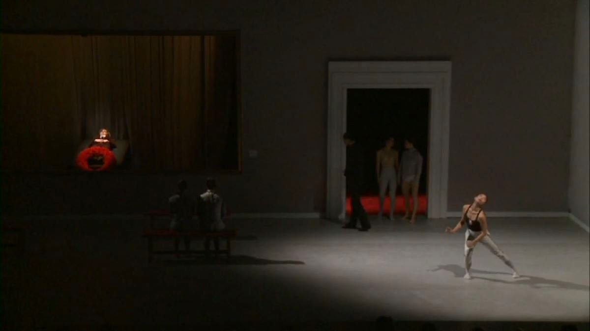 miqueldelpozo's tweet photo. #WA140 Tiziano's painting turns into a showcase within which a dead body can be seen. https://t.co/v3JSEVCWJf