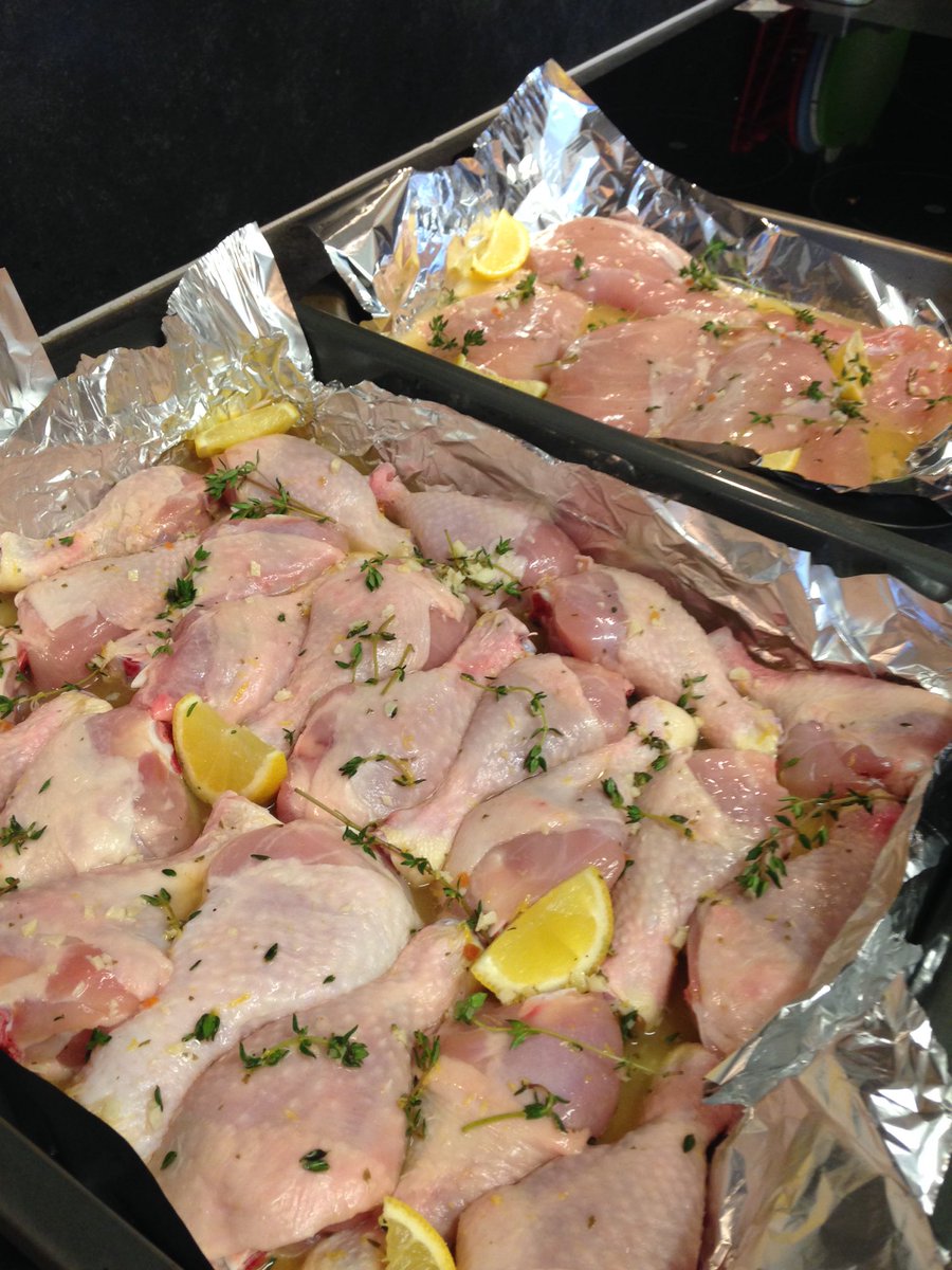 We're so excited for Shabbat! #dinnerprep