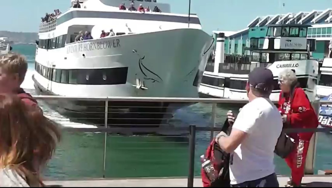 Yachtable's tweet image. #Boat Nearly Crushes Elderly Woman on Dock!!

#Yachtable? #Sailing #Yachts #Marine #News bit.ly/1opUfM0