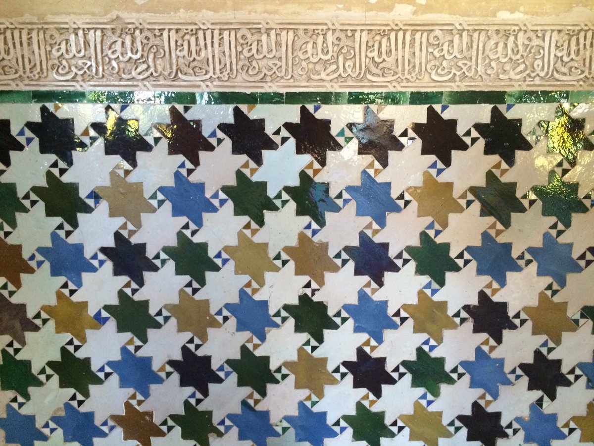 MFHSSpain2016's tweet photo. The beauty within la Alhambra! Moorish craftsmanship at its peak. https://t.co/dRoWwydITS