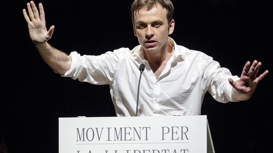 Només fins diumenge! Aneu a veure #ElRecanvi de #RogerPeña al Teatre Borràs bit.ly/1MT2AOE  <a href="/EntresolProdu/">EntresolProduccions</a>