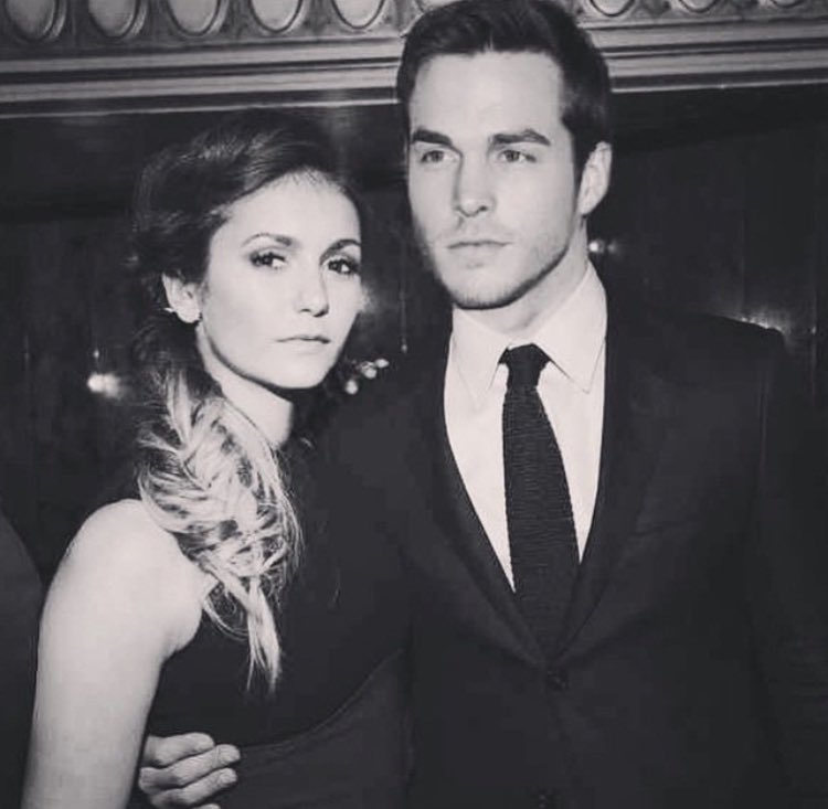 Atticus_Simpson's tweet photo. My Queen and I @Kat_Teage_ https://t.co/r5BXAXUUHG