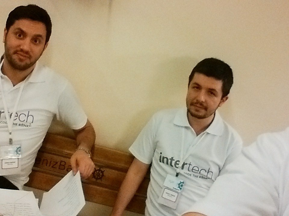 mobucommunity's tweet photo. @intertechIT #codethebank mobunity bizi kurtarın https://t.co/yyXRUqwKiX