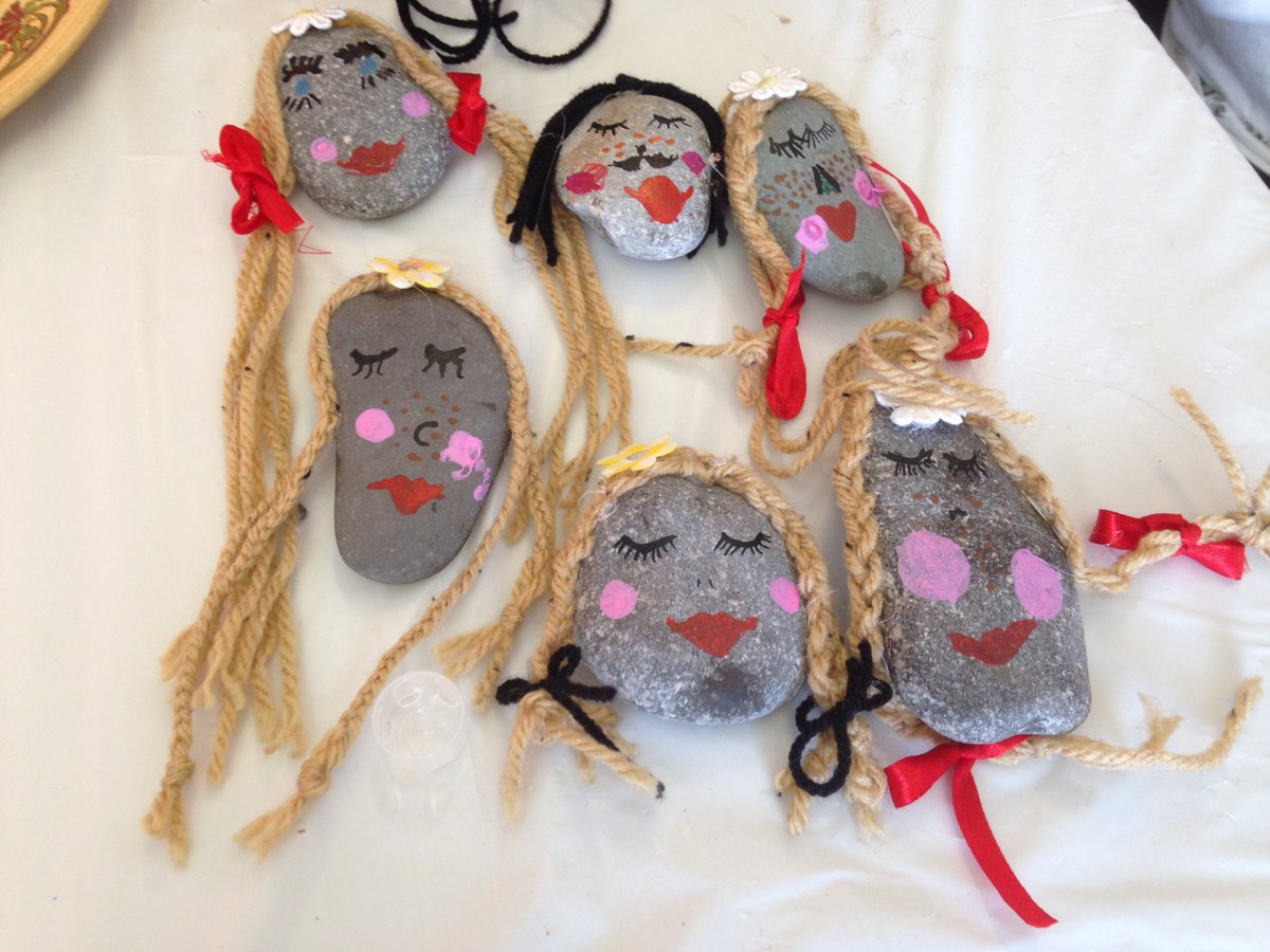 LittleDebutante's tweet photo. Paint A Pebble Craft Class @LittleDebutante .April 7th 10am
A fun class with milkshakes and cookies £6.95 https://t.co/m5gexN2lNa