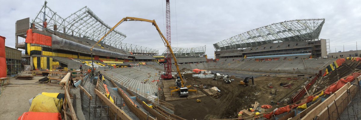 ReginaRev's tweet photo. The view from the south end zone is no joke #RRI #yqrstadium #yqr https://t.co/Cblmd9HXrM