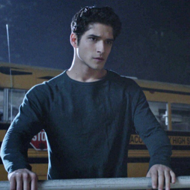 Волчонок скотт макколл. Скотт маккол. Волчонок скотт макколл. Скот макол. Волчонок скотт оборотень.