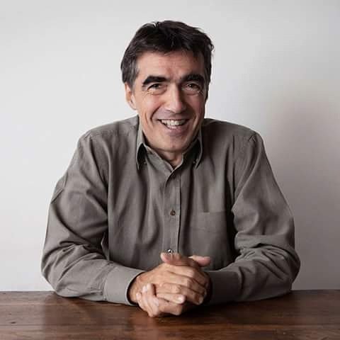 tedxcesena's tweet photo. VIII speaker: Paolo Iabichino Chief Creative Officer #ExistentialMarketing
#TEDxcesena
#invertising #advertising https://t.co/AuIHJPCBm7