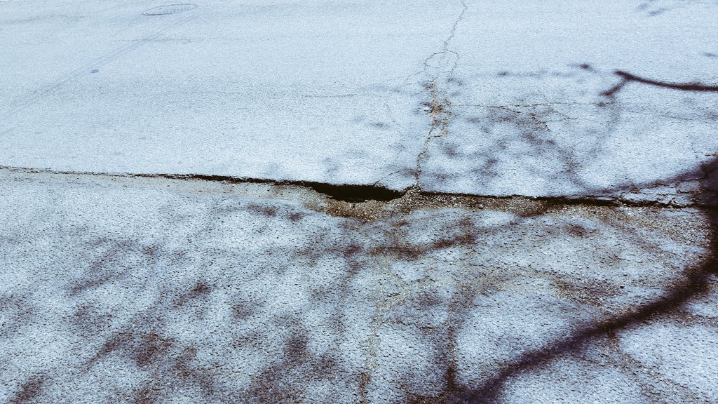 LCAGDC's tweet photo. @4PotholeFix Middle of #UnitBlock of Sheridan Street NE @NEDCScoop @CMBrandonTodd @DDOTDC @DCKhalilWard4 https://t.co/Ho7jqzD9Ub