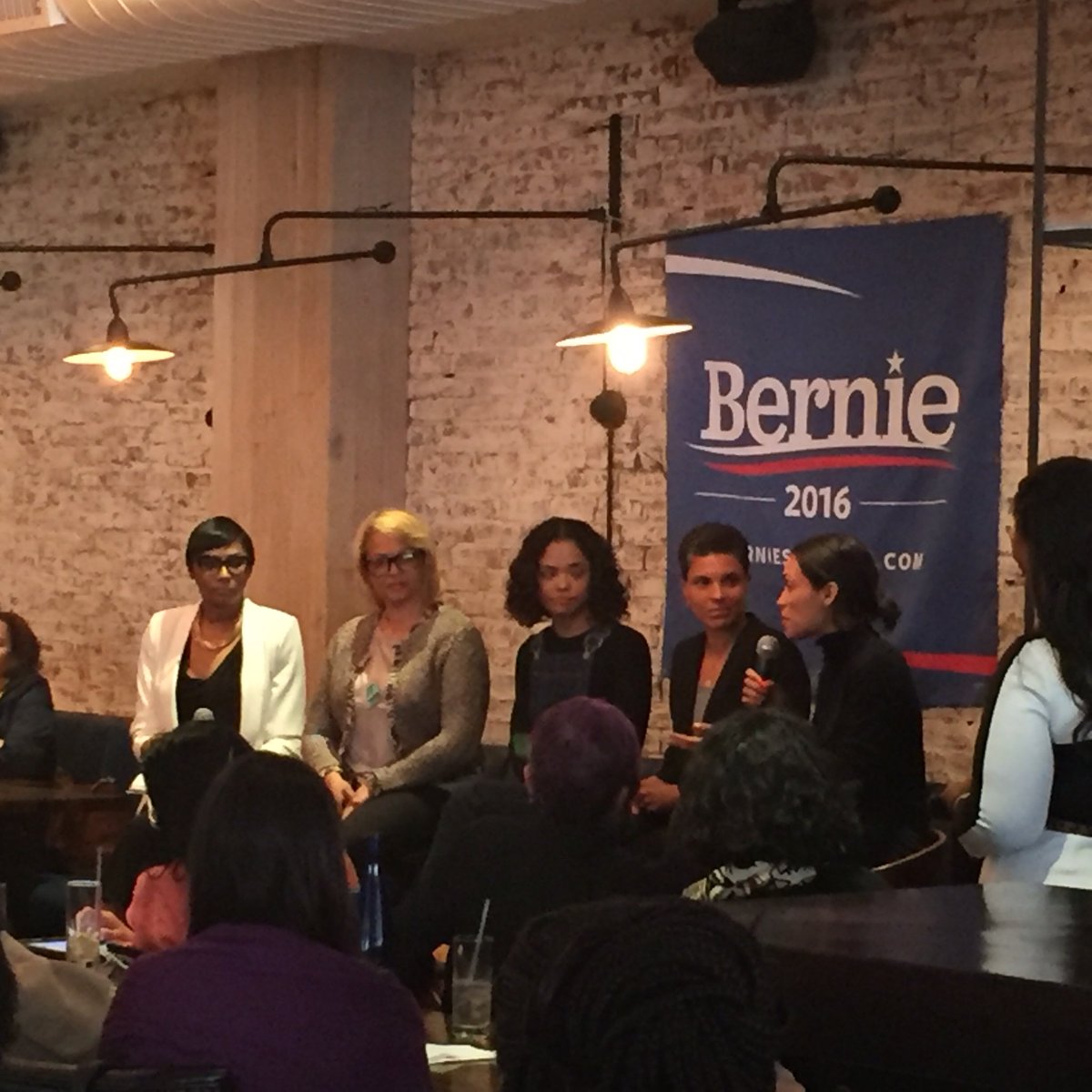 Naseem_Supreme's tweet photo. We out here. Talking about what matters #womenofcolorforbernie #womenforbernie https://t.co/qZPbcph8tx