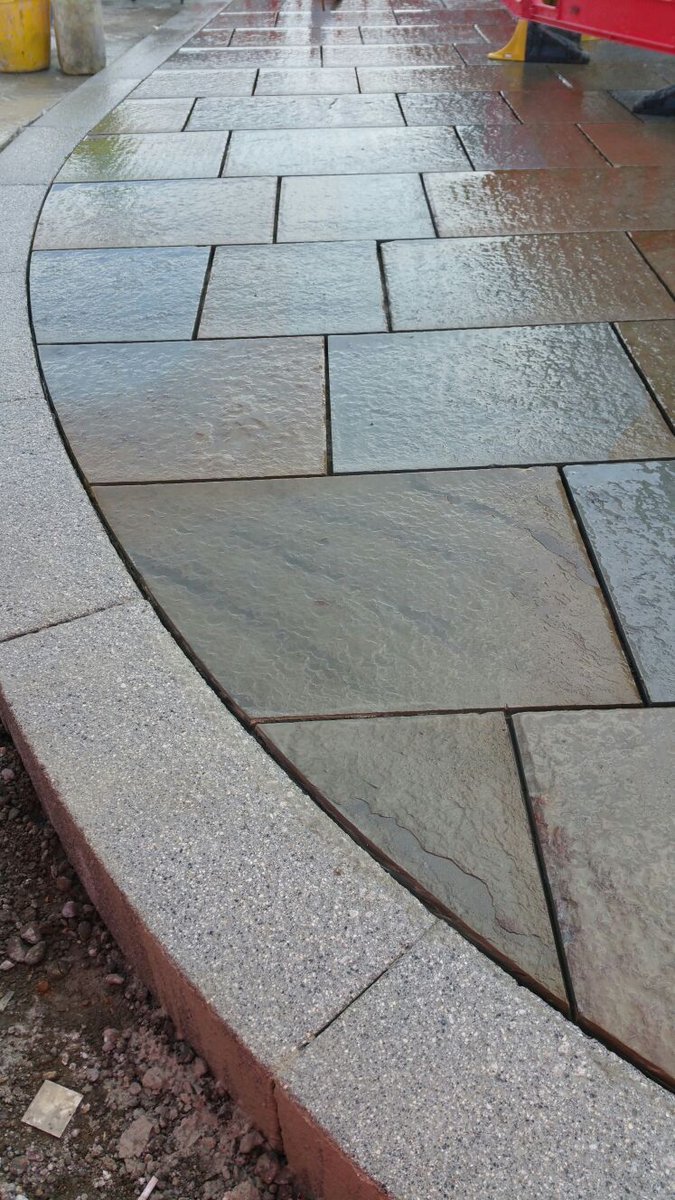 cpgroundworks's tweet photo. Progress of uckfield high street slabbing job for @ColasLtd https://t.co/XHr0Jn1iXd