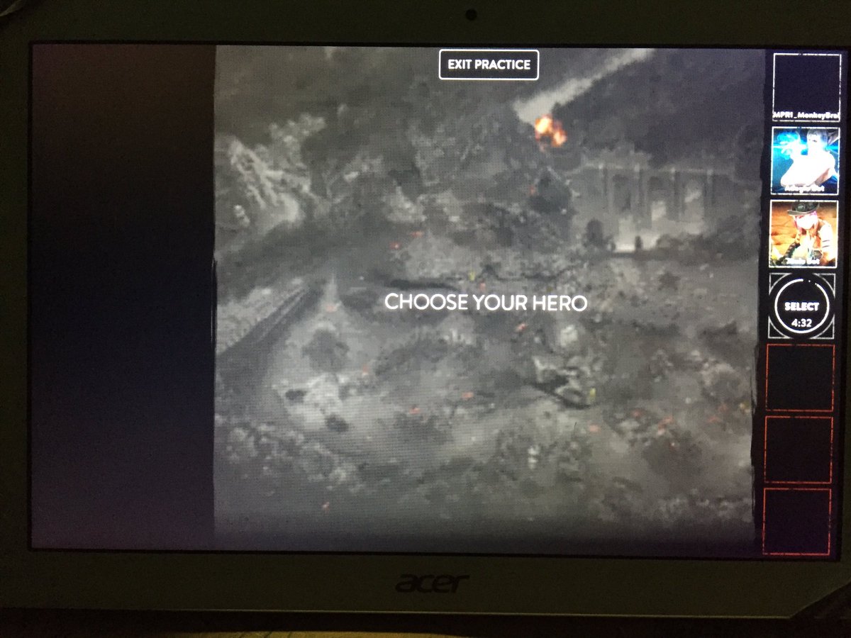 chongo1001's tweet photo. @vainglorygame under practice solo bots i have no characters to choose from. I'm new to the game nothing unlocked https://t.co/H526IXa7Ad