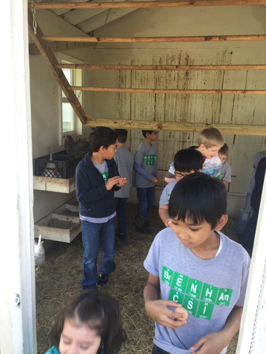 CSIFelder's tweet photo. Amazing trip to @BlackwoodLand Definitely recommend this experience @csicook #farmtotable #csirocks #brenhamisd https://t.co/V6U4pjmHUL