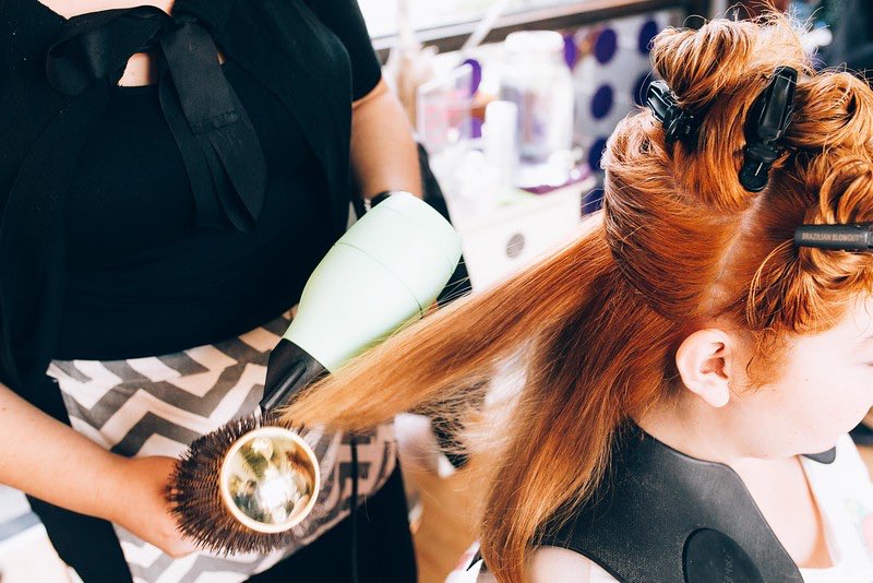 Tousled_EP's tweet photo. Grab your bestie and head on over for Bestie Fridays! Buy one blowout, get the second blowout 1/2 off! π #GetTousled https://t.co/rUyWBRHlyT