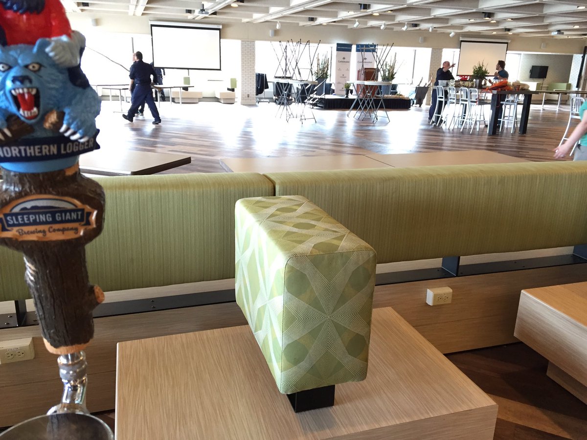 Confederation's tweet photo. Set up has begun for our evening of Indigenous Cuisine! Super excited! @sleepgiantbrew #tbay #IndigenousShowcase https://t.co/oYMuHBvnKR