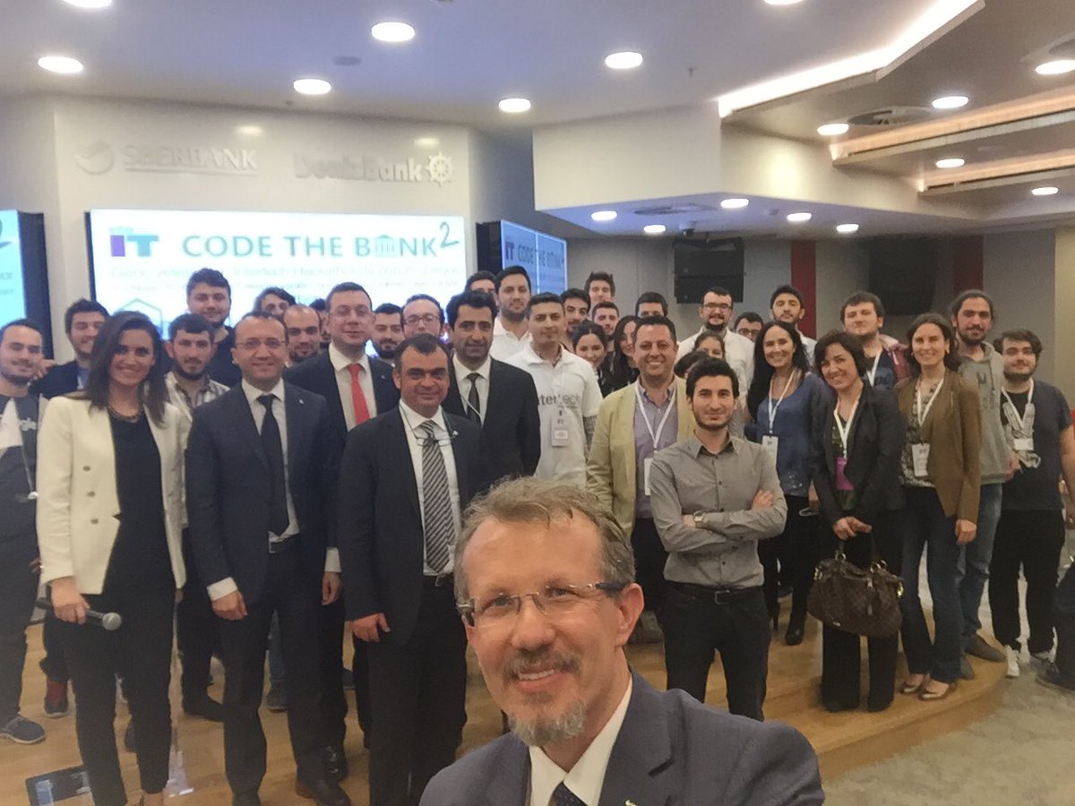 mromeruyar's tweet photo. @intertechIT #codethebank başladı. Takımlarımıza başarılar! https://t.co/yYFUk5arMv