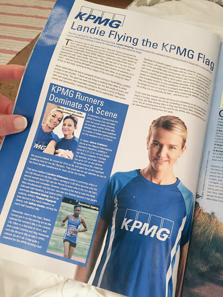 jennaChallie1's tweet photo. My fellow @KPMG_SA blondies rocking @modern_athlete. Beautiful @LanGreyling & @11Caz11 #runningSTARS @FS_Pierre π https://t.co/zRIKCoULmG