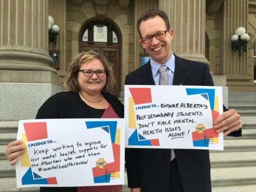 AHS_media's tweet photo. Look who’s supporting #ChangeDayAB https://t.co/UE4ftYgXOD #abhealth https://t.co/O9szgrTv2D