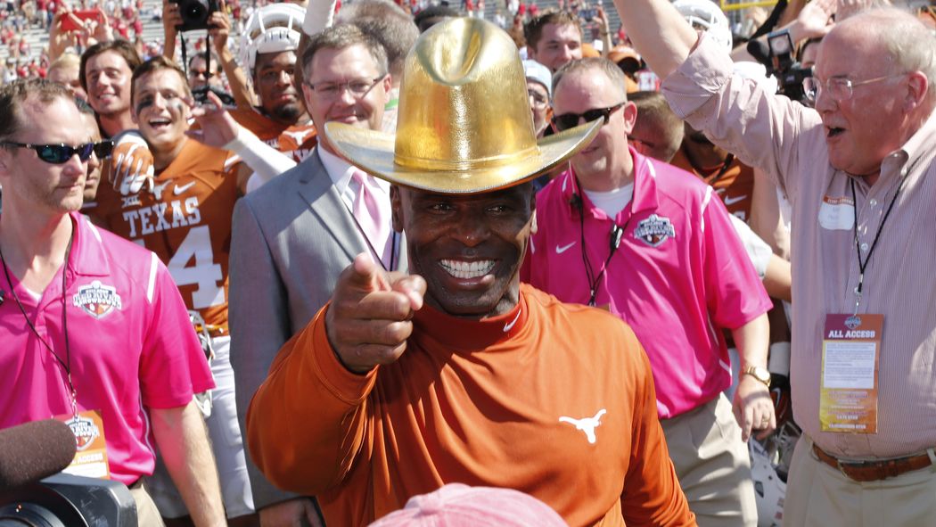 JayMashBON's tweet photo. Texas Longhorns Baseball Takes on Oklahoma https://t.co/6qpDek9eTS https://t.co/lXKj1HRXll