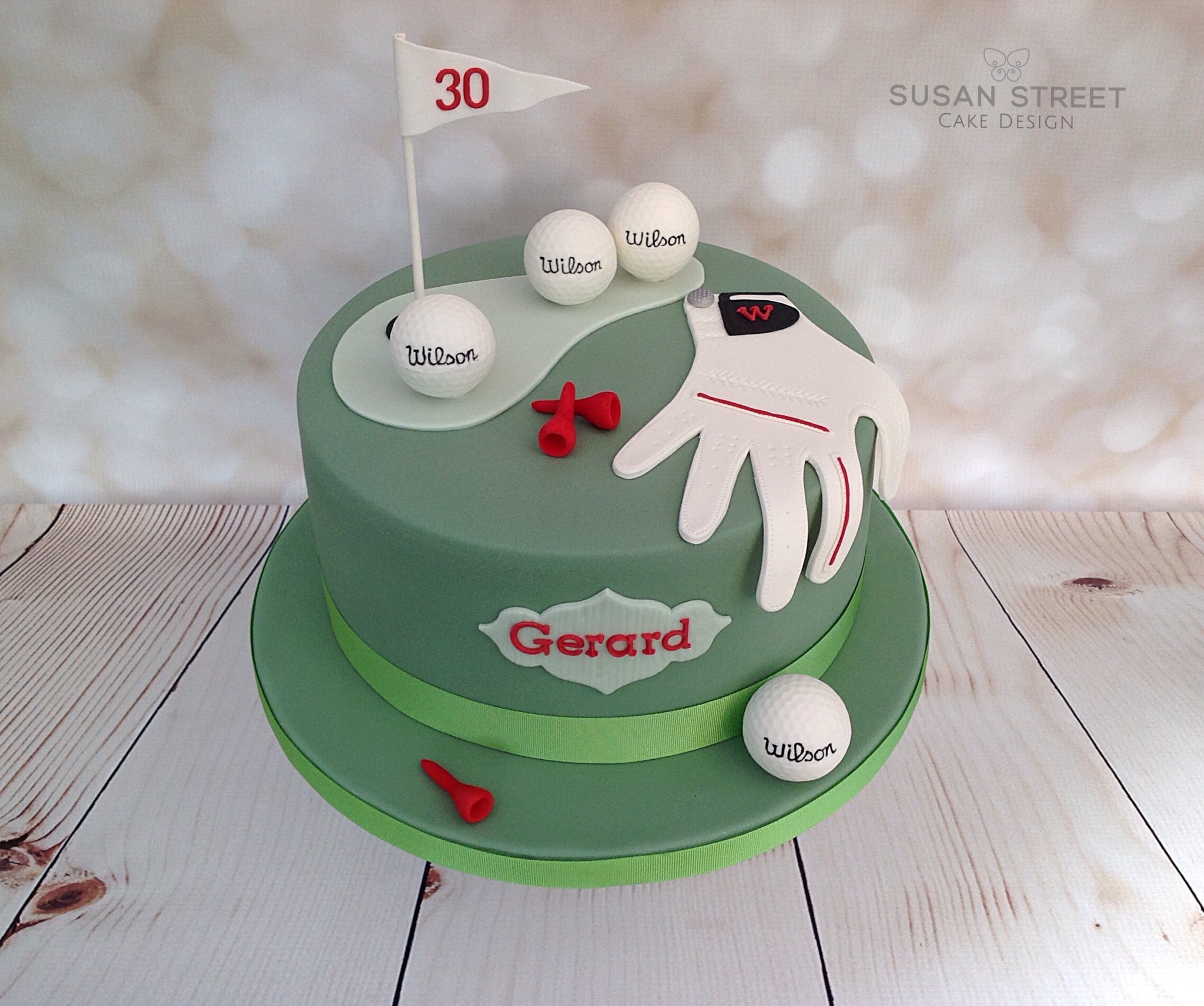 Susan Street on Twitter: "Golf themed 30th Birthday Cake #golf #birthday # cake #celebration #cakedesign https://t.co/Hy2MNsjfOZ" / Twitter