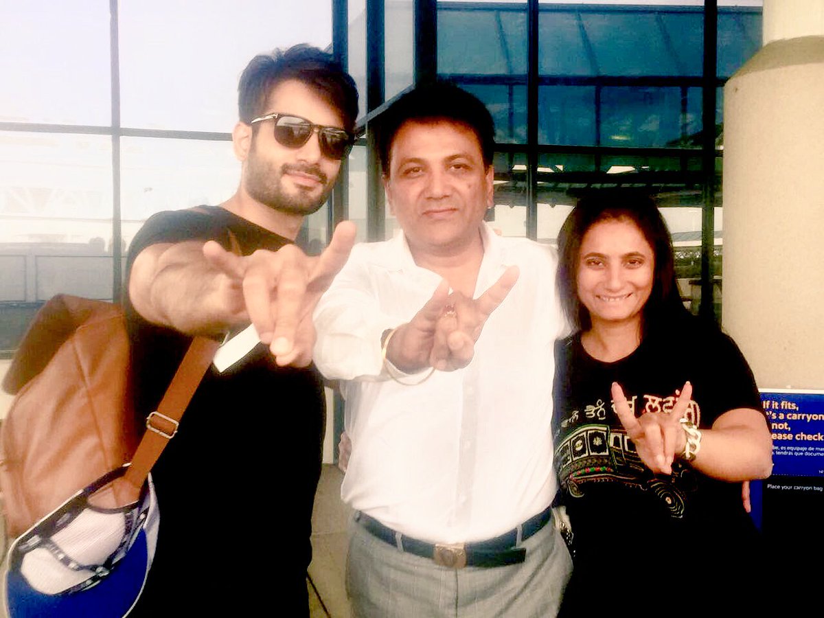 Karan Tacker tweet media