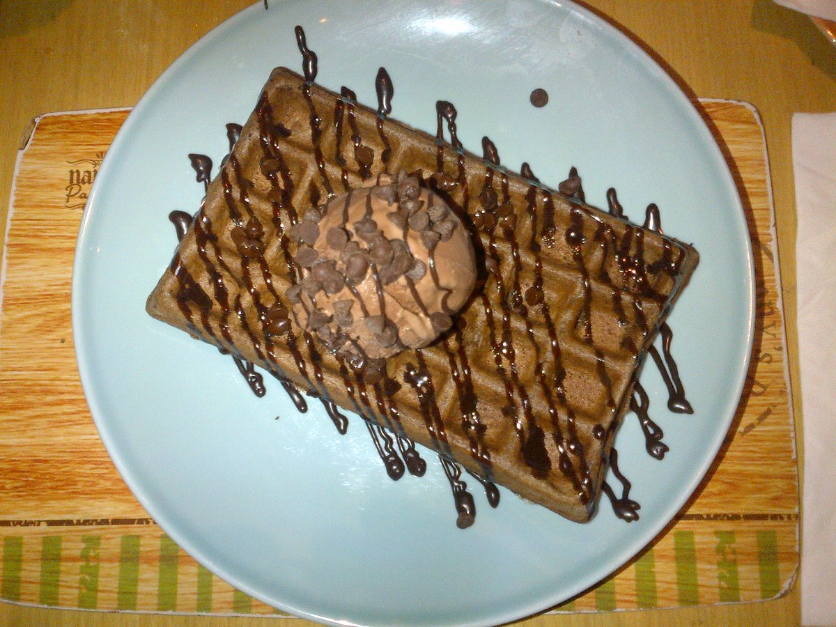 Bryce’s Crazy Chocolate Waffle at <a href="/nannyspavillon/">Nanny's Pavillon</a> Gandaria City.
#yummy