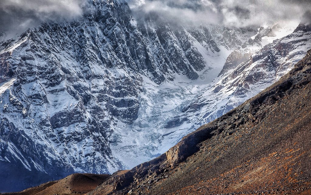 Bastian_RB's tweet photo. View from my friend's front porch in the Bartang Valley, #Tajikistan. https://t.co/F1Bm95GAmU #Pamir #ecotourism https://t.co/DXzvO6KuFL