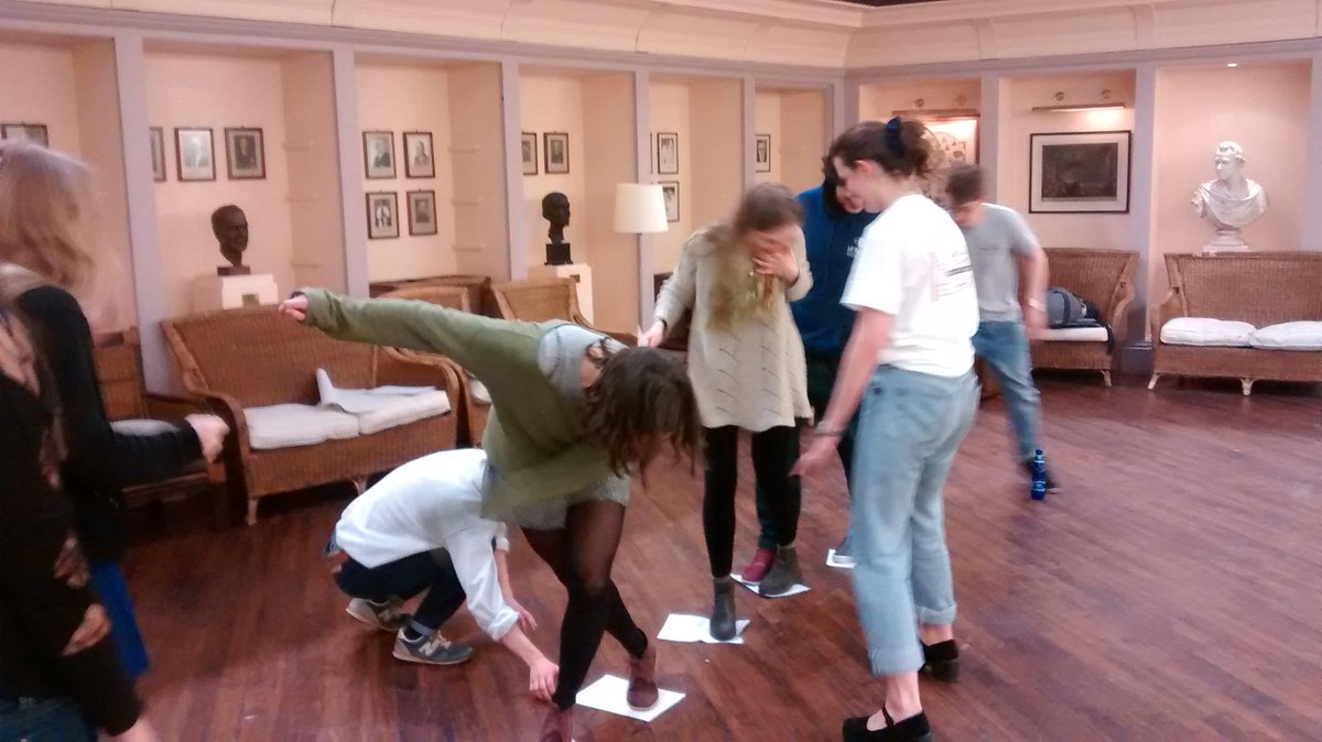samson_asher's tweet photo. Team building with our amazing #medsintnt16 London trainees! @medsin https://t.co/tuV770XGRM