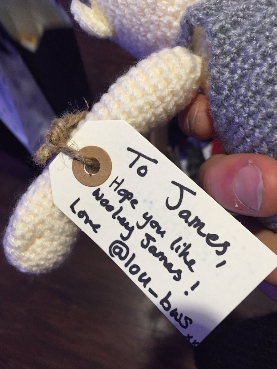 TheVampsJames's tweet image. Thank you! @Lou_bws for this :) ready for London show now!