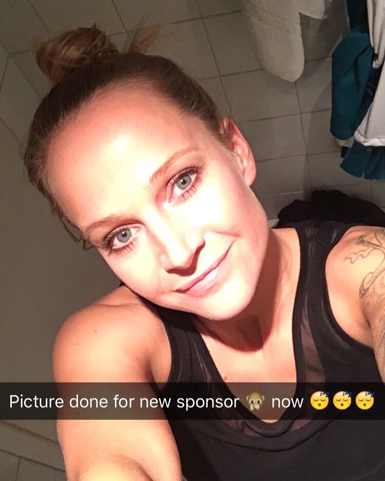 Loooong day done! Super happy and stoked about my new sponsor😬 can't wait to announce who it is🙊  Good night 💕