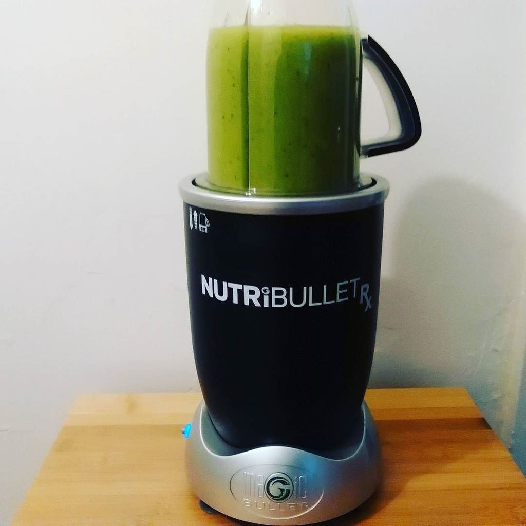 NUTRiBULLETFans's tweet photo. Cucumber celery ginger pear cilantro goodness..... #nutribullet #rfsf  #rfsfchicago #funkflow by rfsfchicago https://t.co/AwShZ9K4EI