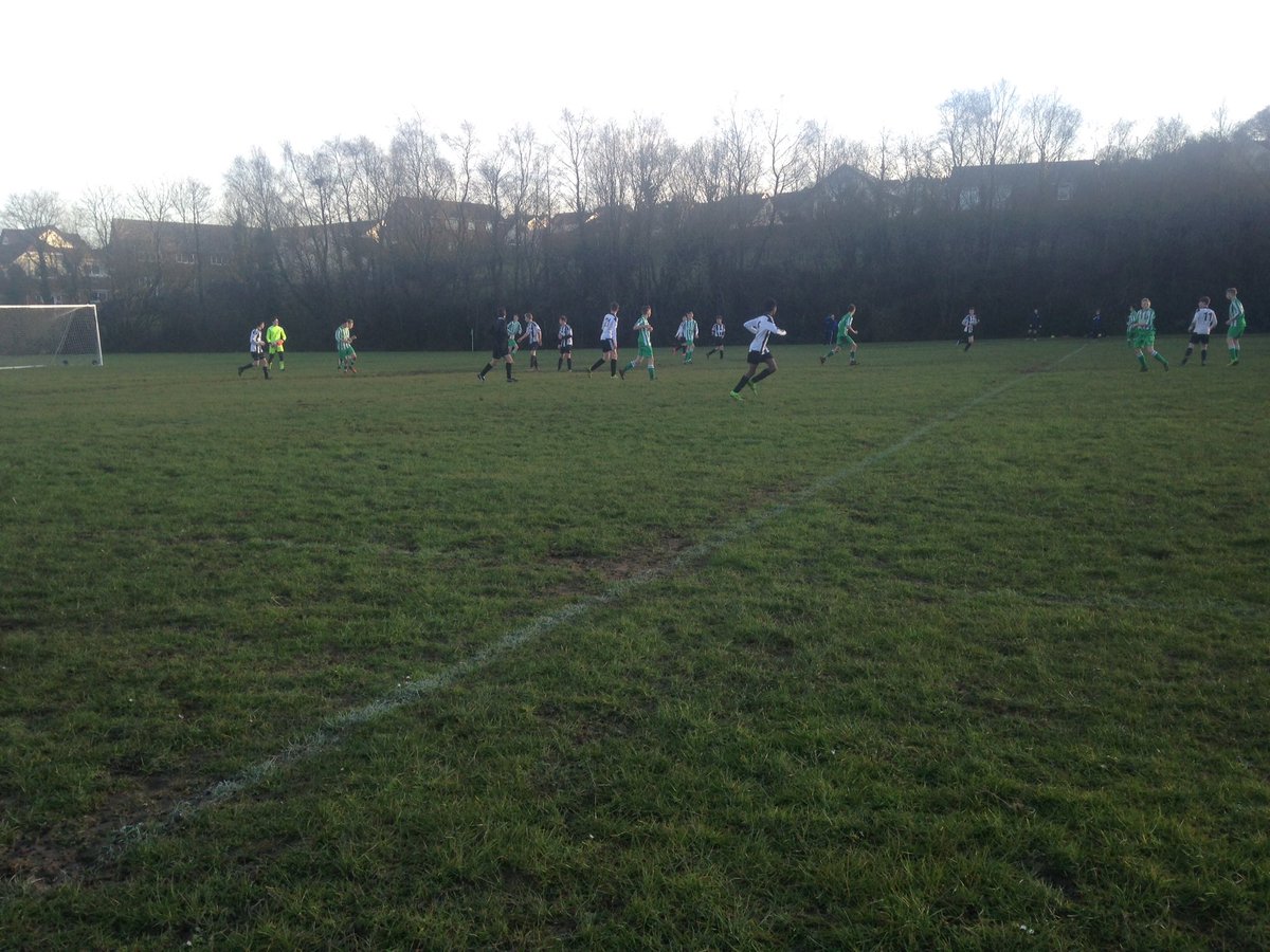 LlanRangersFC's tweet photo. Good win for the green army tonight. Another big game on Saturday now #LRFC 💚⚽️ https://t.co/Ggo0dwUjQz