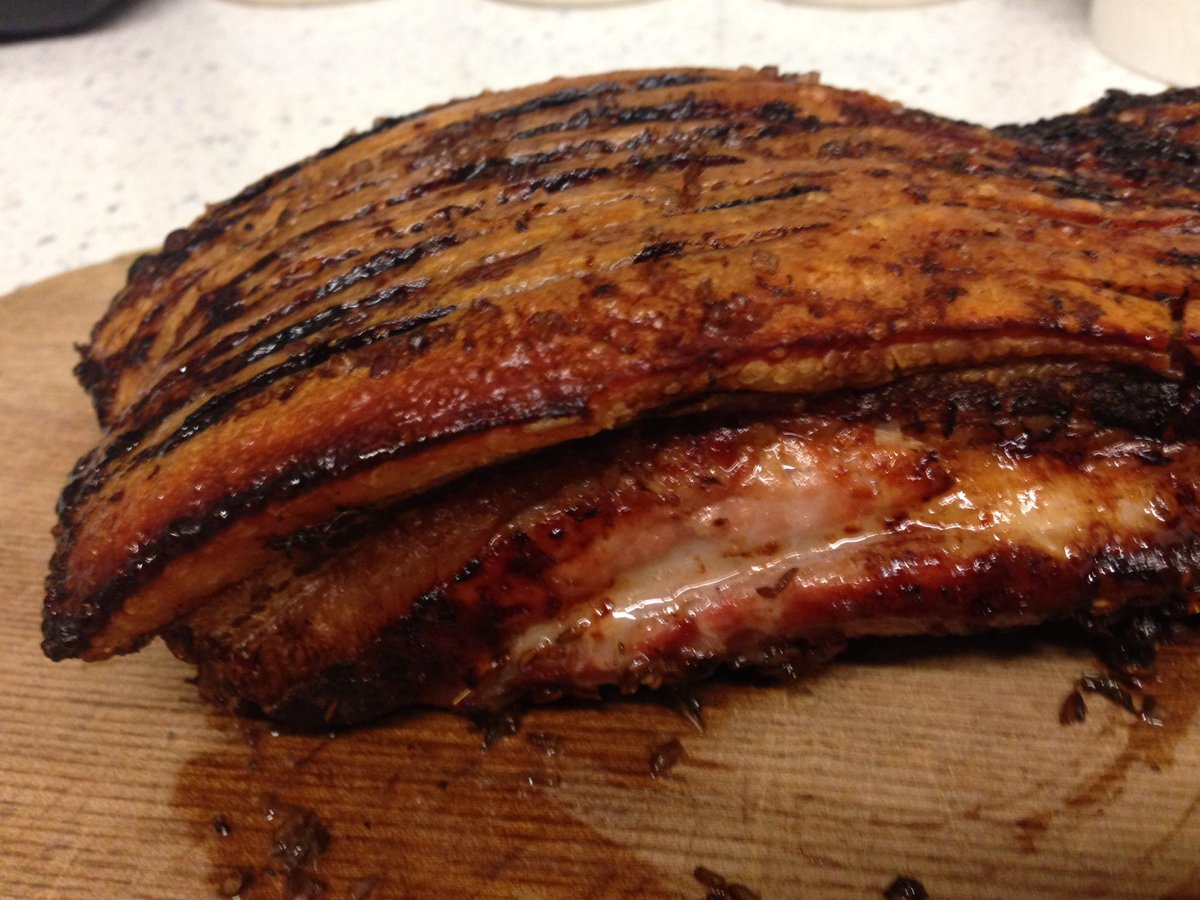 FoodLancaster's tweet photo. I can recommend the belly pork from Hare Tarn Farm. It was delicious #Lancasterfoodassembly https://t.co/xRWUXpSveR