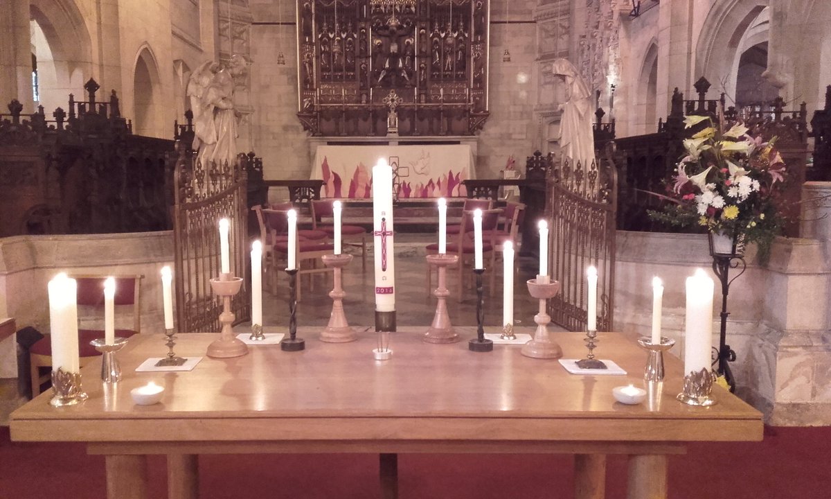 CurateDurrant's tweet photo. Final @PilgrimCourse session @StDavids_Exeter - we waited until the Easter Octave to discuss Evil #ResurrectionLight https://t.co/BYFXx9Vhza