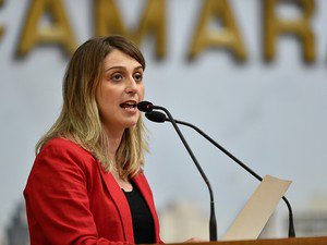 Sindicato diz que apoia pediatra que negou atendimento a bebê alegando questões políticas glo.bo/1M1gyDl