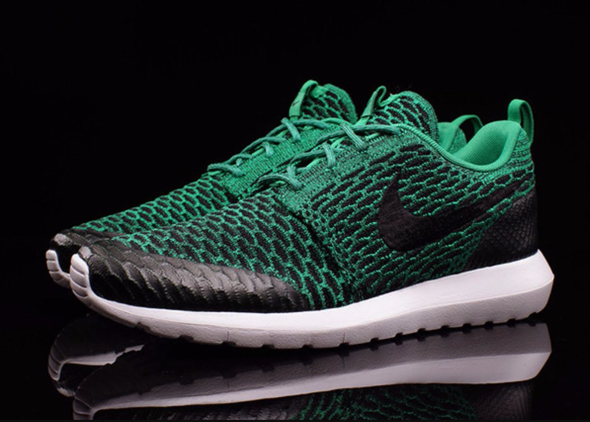 Green flyknit!