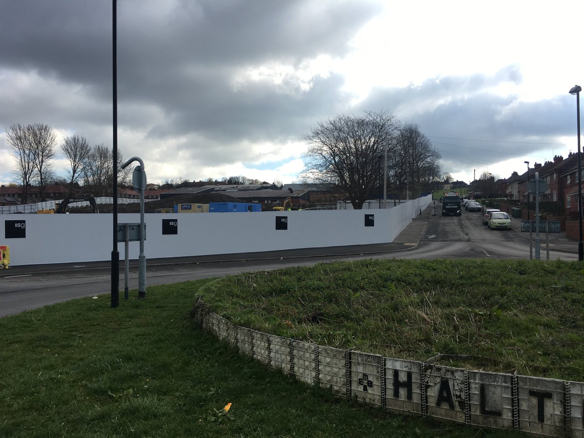 Hoardtek's tweet image. Hoarding almost finished at @TempleLearning for @ConstructionISG #hoarding #construction