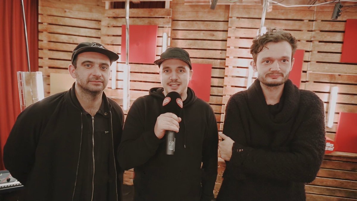 .<a href="/ModeratOfficial/">Moderat</a> neemt <a href="/stubruzender/">Zender</a>  over. Donderdag om 20 uur. Mis het niet: stubru.be/zender/moderat…